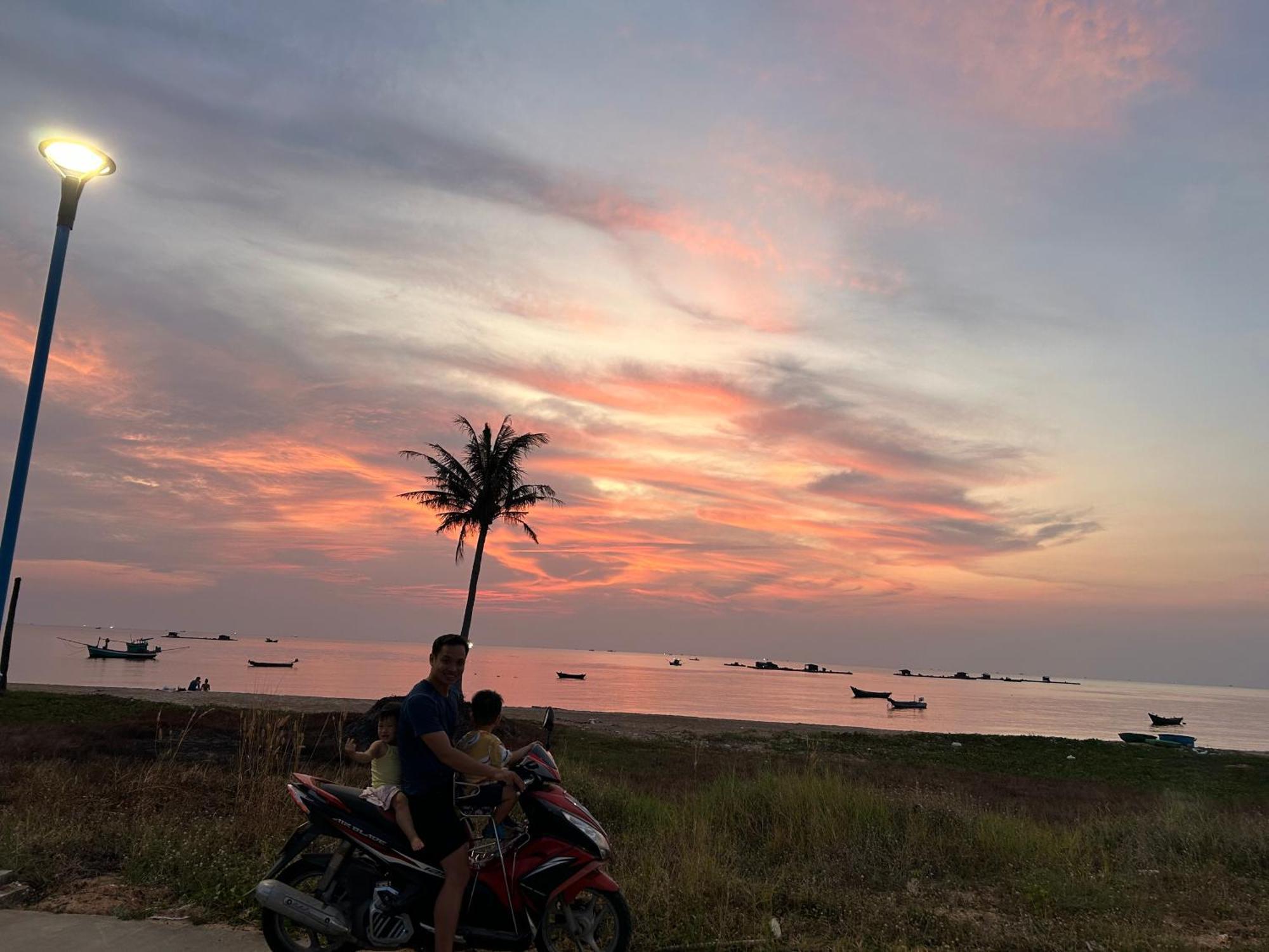 Hana Hotel Sonasea Night Market Phu Quoc Bagian luar foto