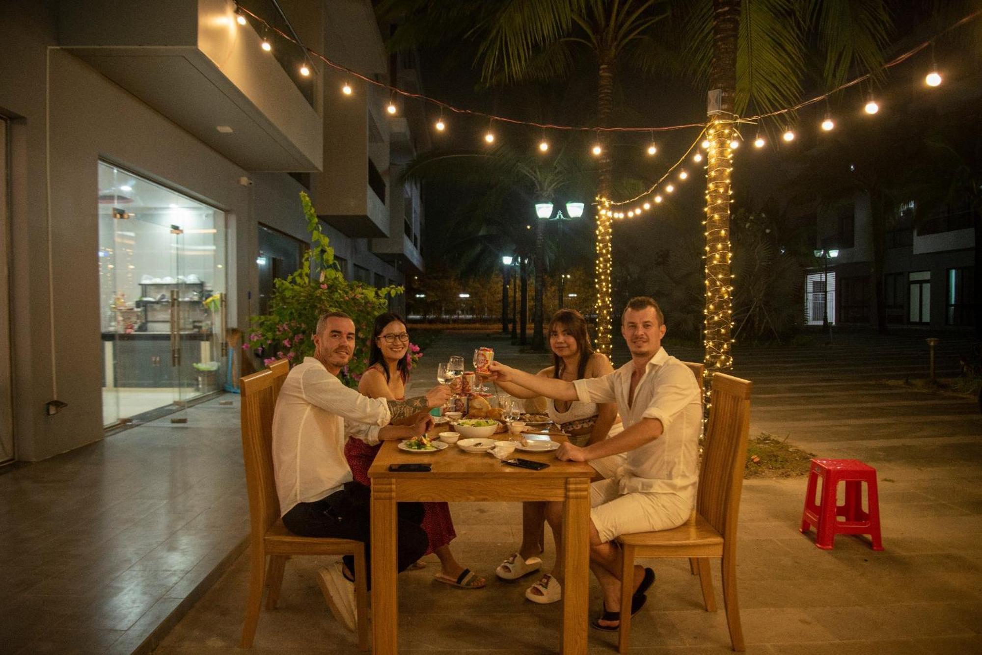Hana Hotel Sonasea Night Market Phu Quoc Bagian luar foto