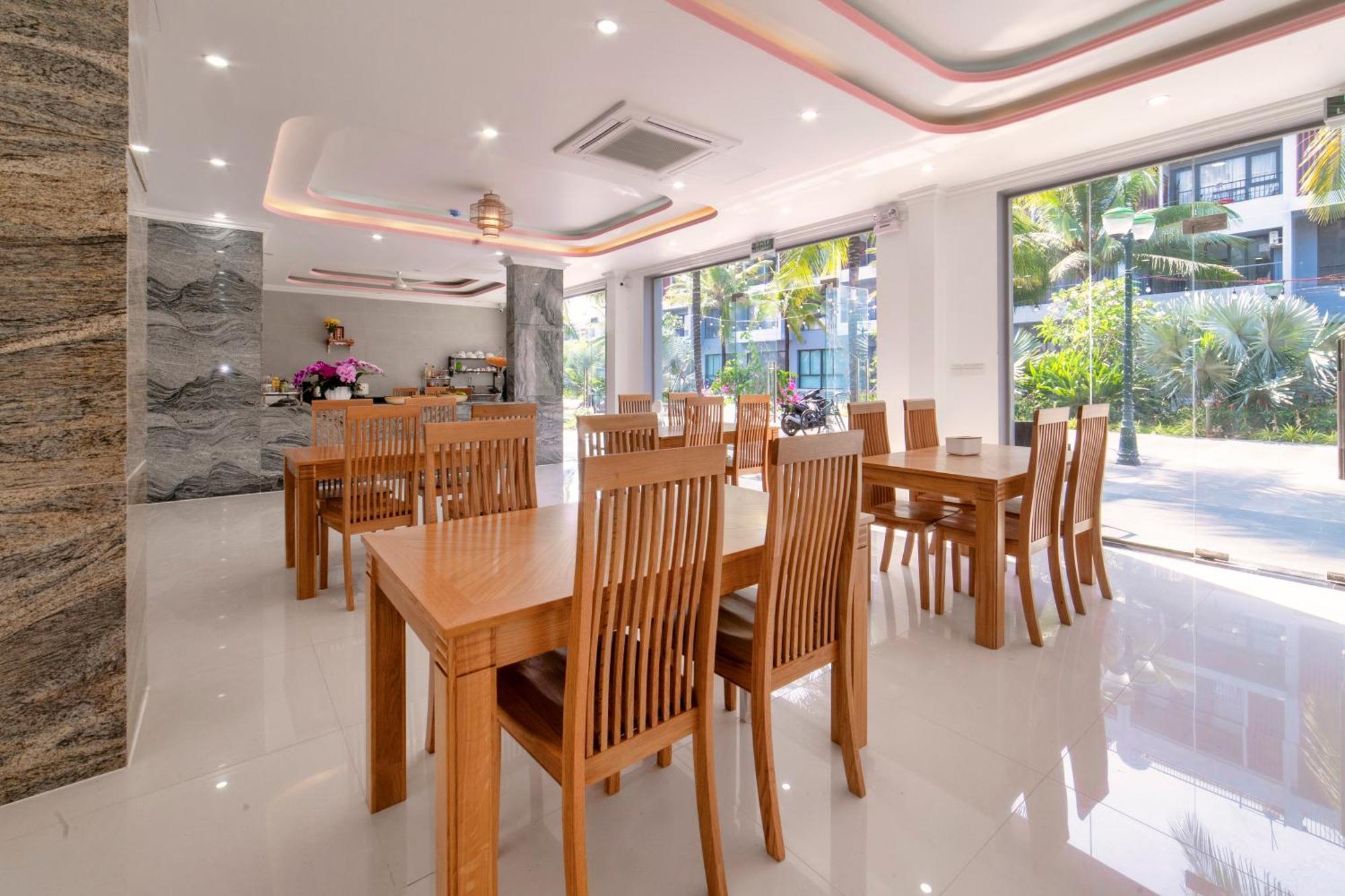 Hana Hotel Sonasea Night Market Phu Quoc Bagian luar foto
