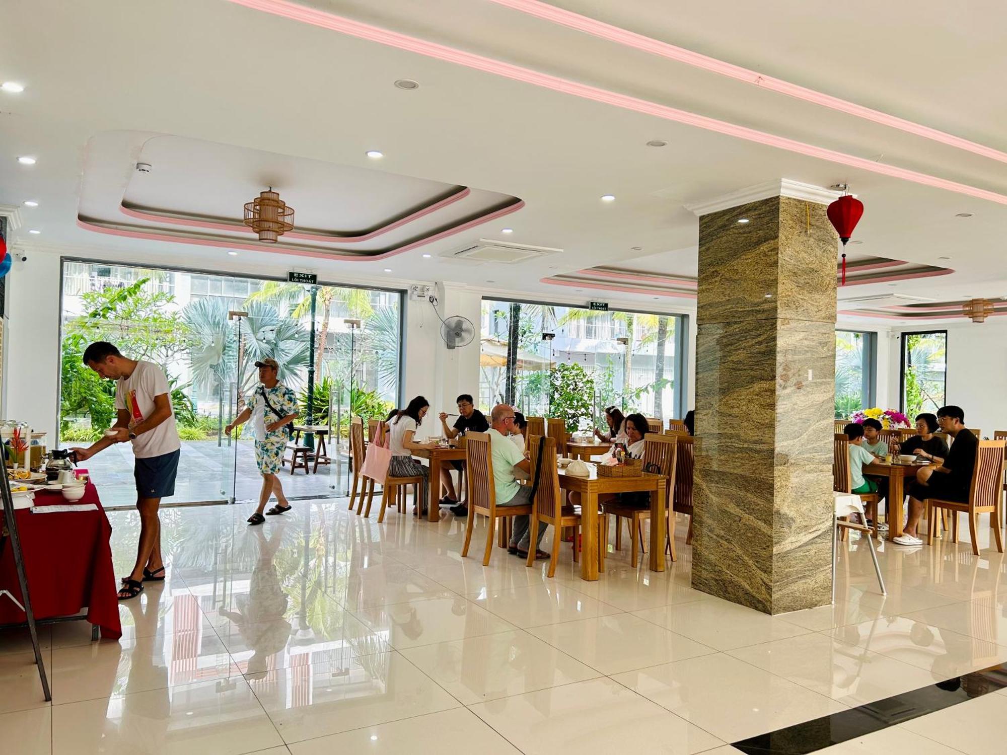 Hana Hotel Sonasea Night Market Phu Quoc Bagian luar foto